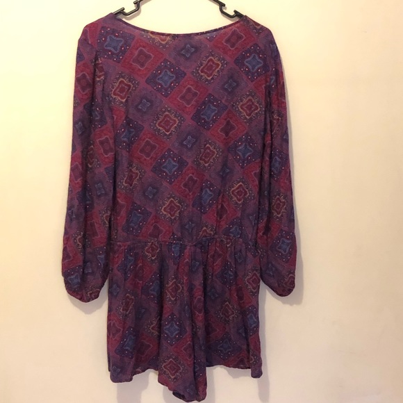 Boho wrap front American Eagle romper - Picture 8 of 8